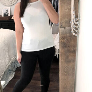 Gap size medium white tank top